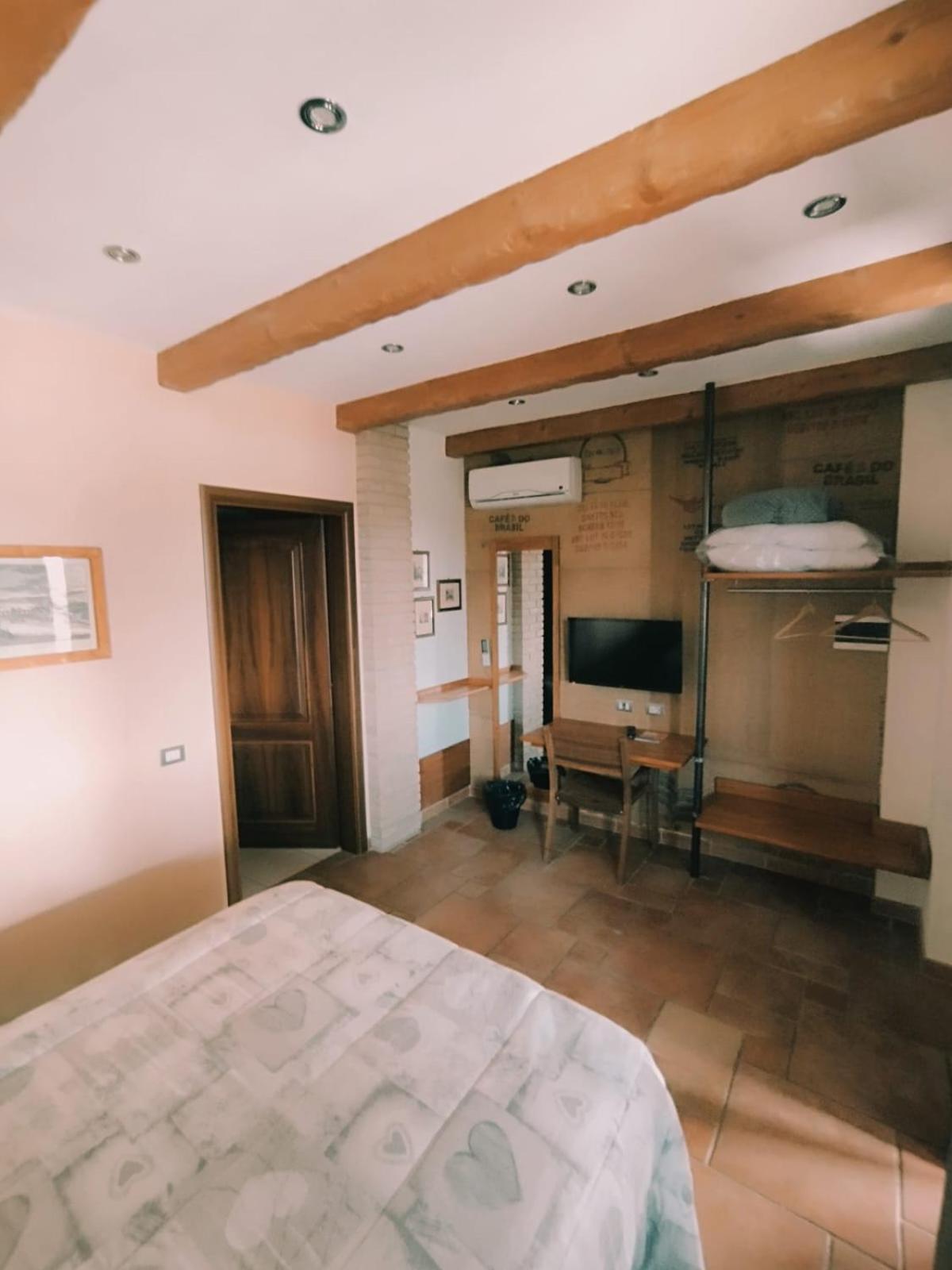 Private Room In The Food Valley Of Parma Montechiarugolo Ngoại thất bức ảnh
